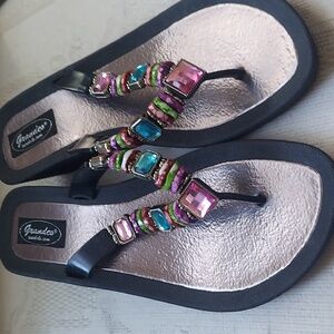 Grandco Multi-Colored Jeweled Flip Flop Sandals Sz 9